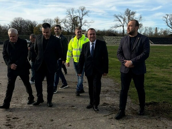 Министър Иванов: 600 млн. лв. са разплатени по Инвестиционната програма