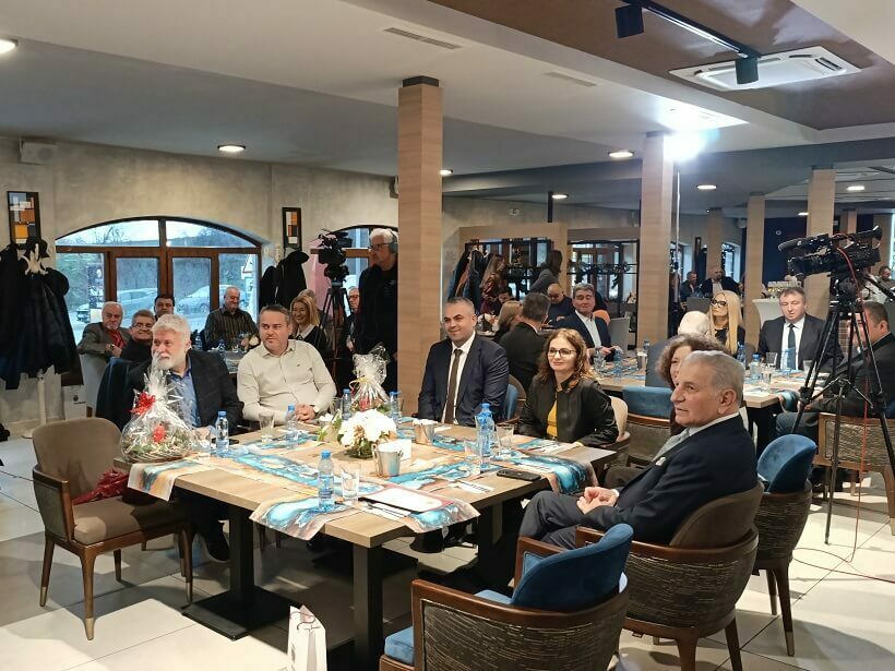 Признателност за 150 местни дарители