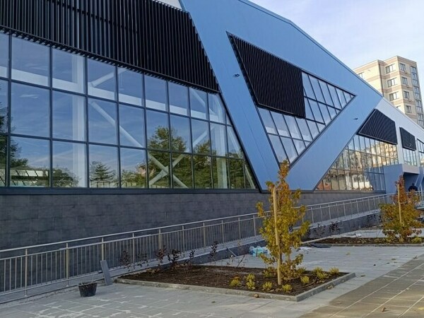 Утвърдиха цените за ползване на закрития басейн