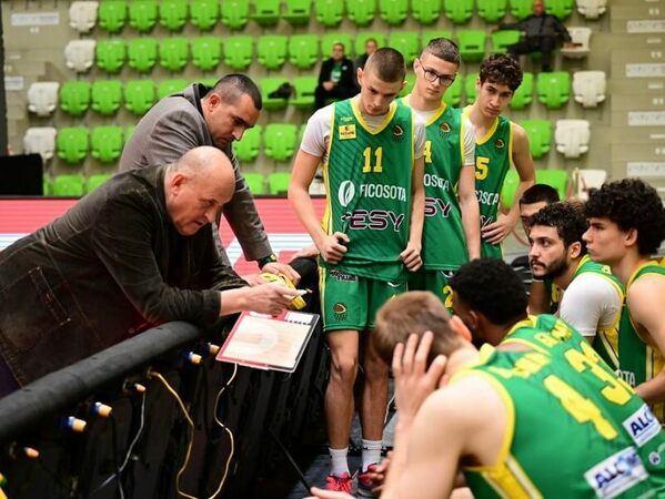 Барчовски с първи мач пред шуменска публика