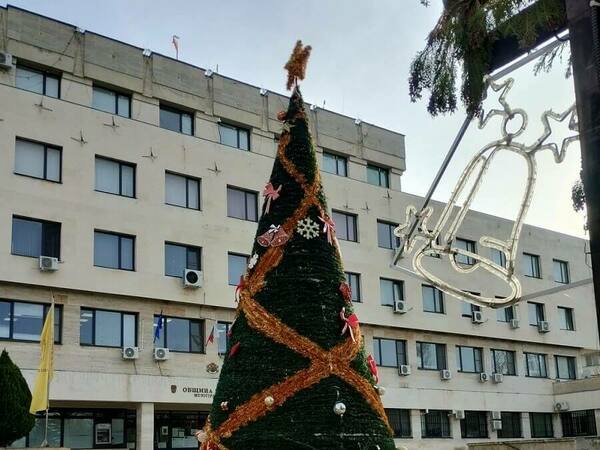 Нова година на площада в Нови пазар