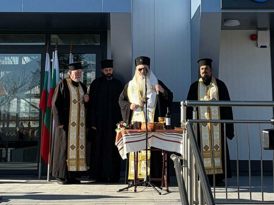 Плувният комплекс в Шумен отвори врати