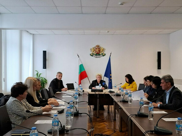 Два опита за пласиране на фалшиви евробанкноти