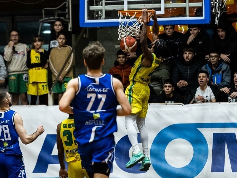 „Шумен“ с втора победа през сезона