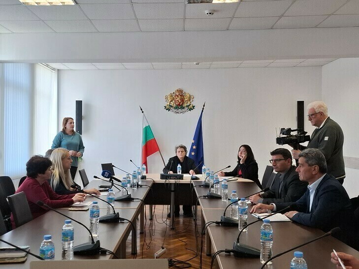 Намаляват жалбите, свързани с еврото