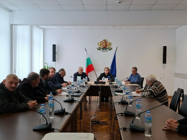 Финансови искания за военни паметници – до 28 февруари