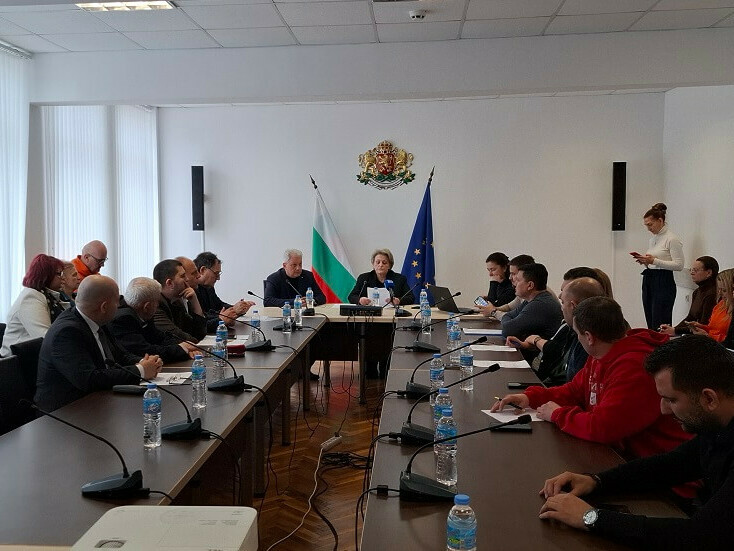 Без консенсус за председател и секретар на РИК