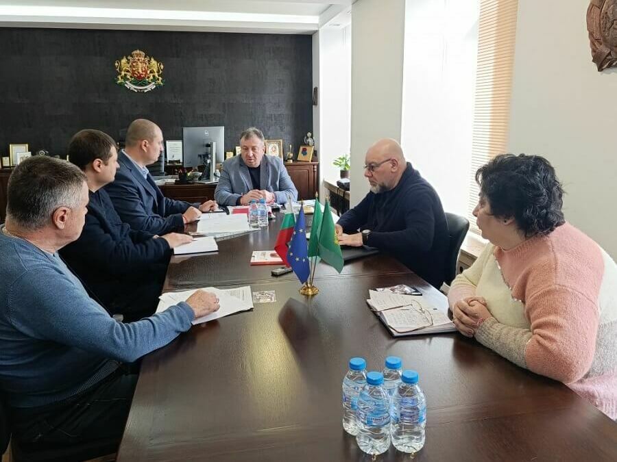 Подменят ВиК тръби по бул. „Симеон Велики“