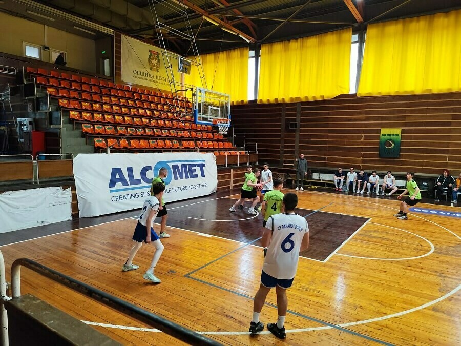 Без изненади на ученическите игри по баскетбол