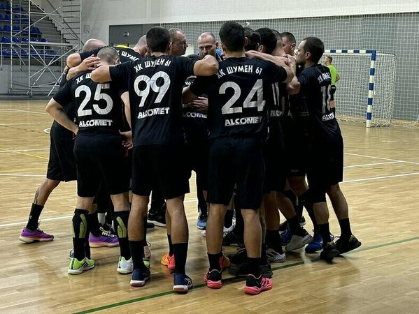 Хандбалистите са на полуфинал за Купата