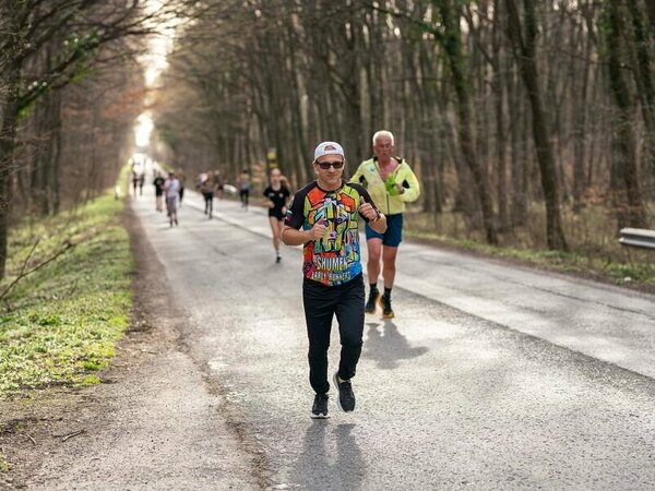 Ранобудните бегачи празнуват рожден ден