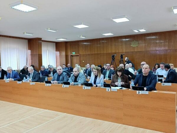 Увеличават двойно помощта за инвитро процедури