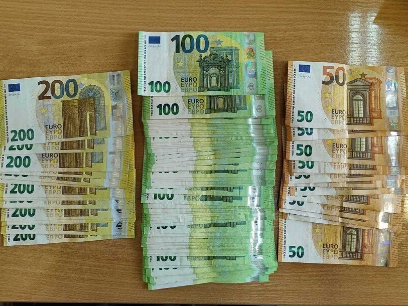 Нови три ареста за изборна търговия