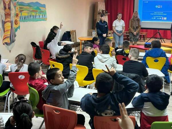 Час по безопасност в интернет