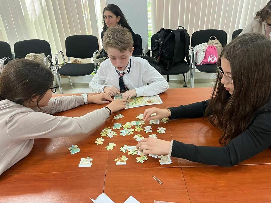 Деца показаха познания за Шуменското плато и „Бисерна“