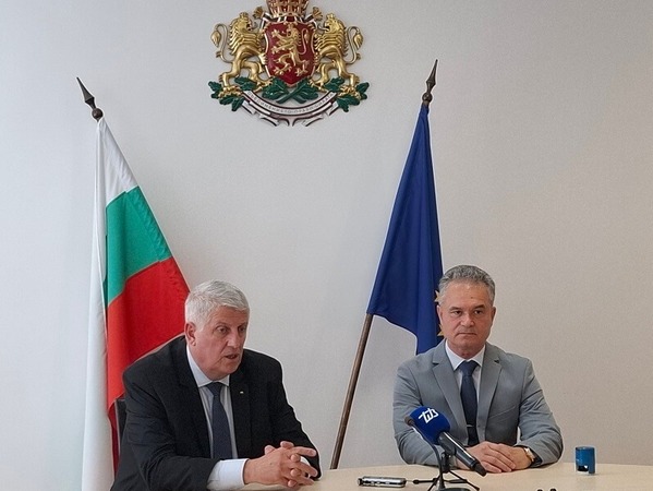 Помпената станция и пътищата сред приоритетите на областния управител