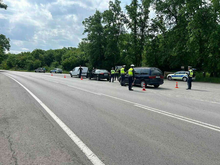 Засилени проверки на пътя между Велики Преслав и Търговище