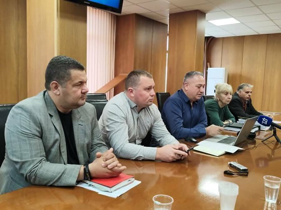 Още поне четири месеца ремонти по бул. „Симеон Велики“