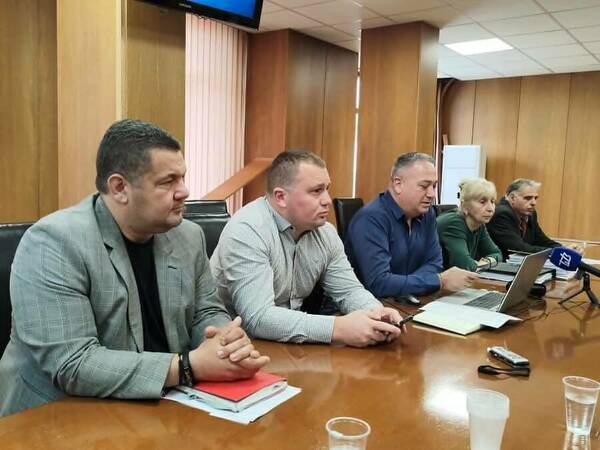 Още поне четири месеца ремонти по бул. „Симеон Велики“