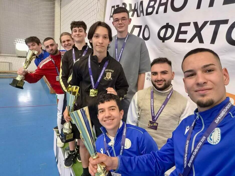 Младите шуменски рапиристи отново на върха