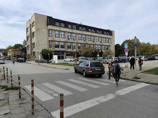 Без промени в паркирането до ДКЦ 1