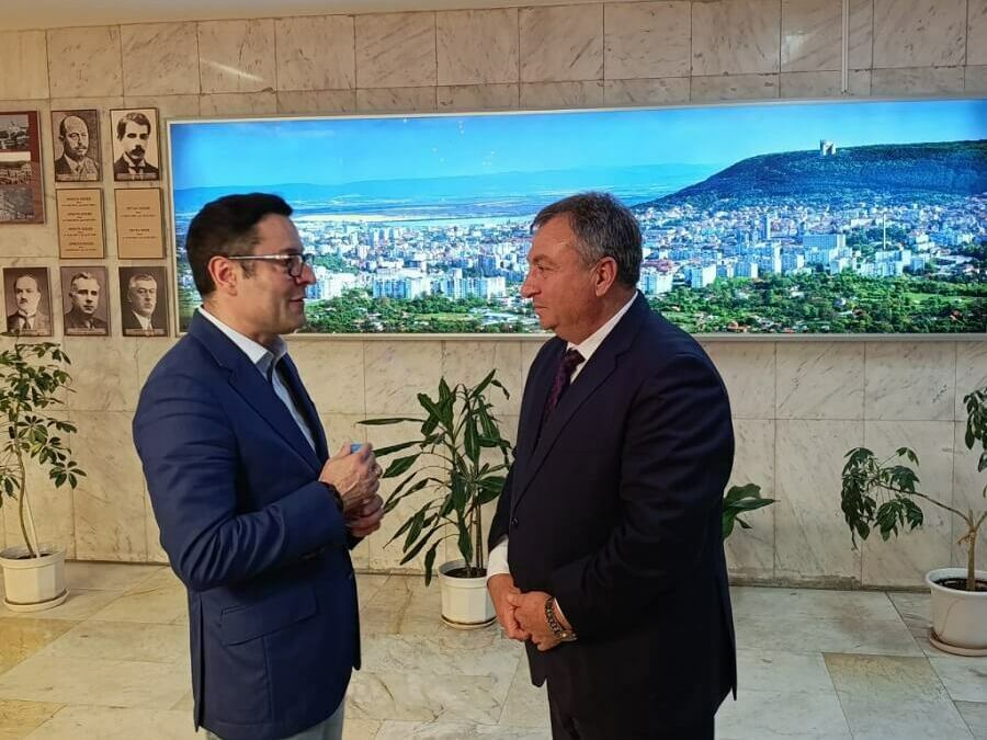 Запознаха вицепремиера с идеята за технологичен парк