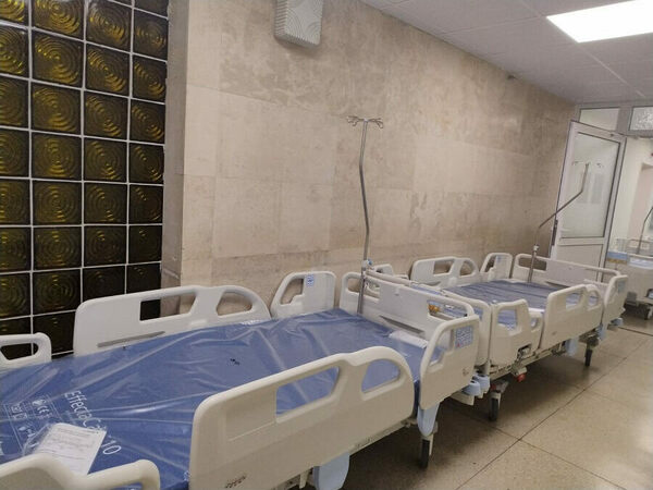 Нови реанимационни легла за шуменската болница