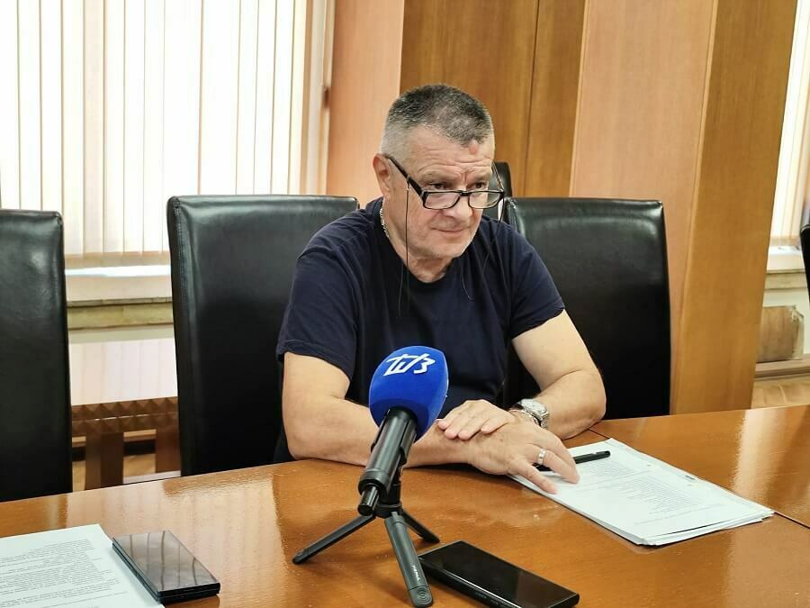 Проверяват чия е вината за неосвежените пешеходни пътеки