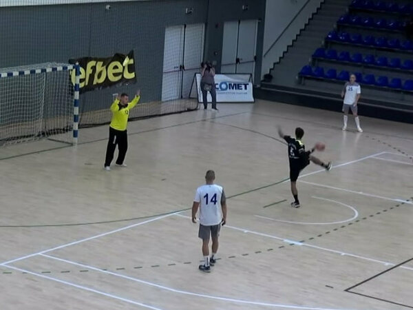 „Шумен 61“ стигна до равенство срещу „Спартак“ в края