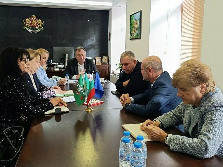 Презицират маршрутите, свързващи Шумен, Плиска и Велики Преслав
