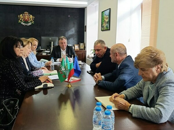 Презицират маршрутите, свързващи Шумен, Плиска и Велики Преслав